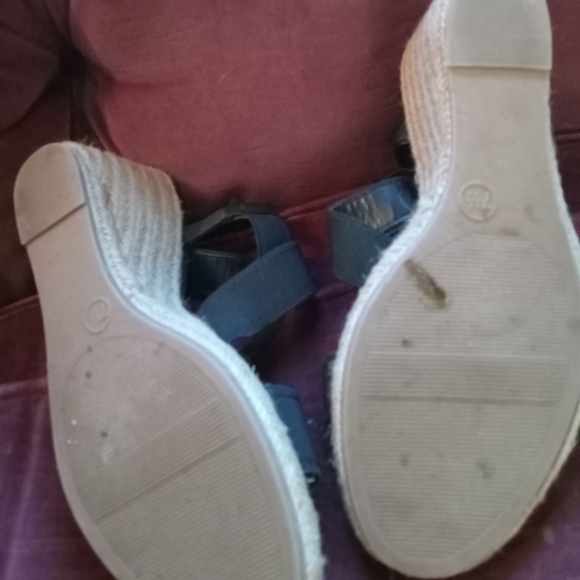 Merona black stretch wedges - Picture 2 of 5